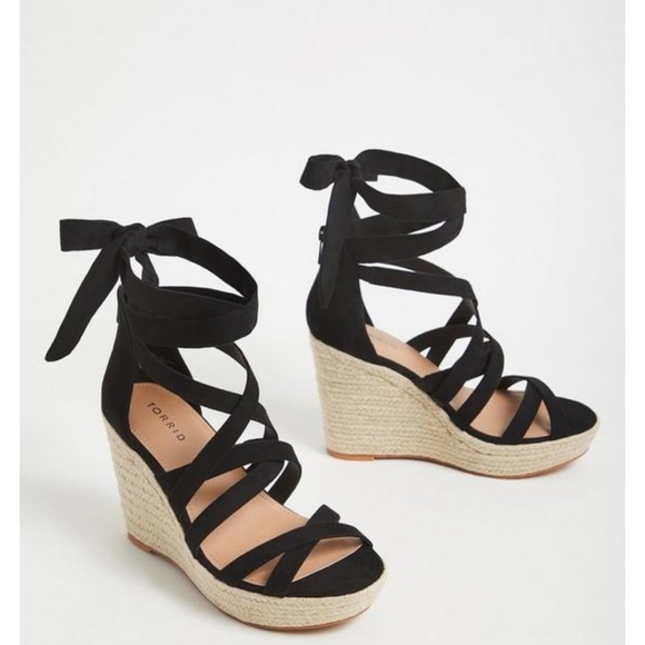 ANKLE WRAP PLATFORM WEDGE - Picture 4 of 5